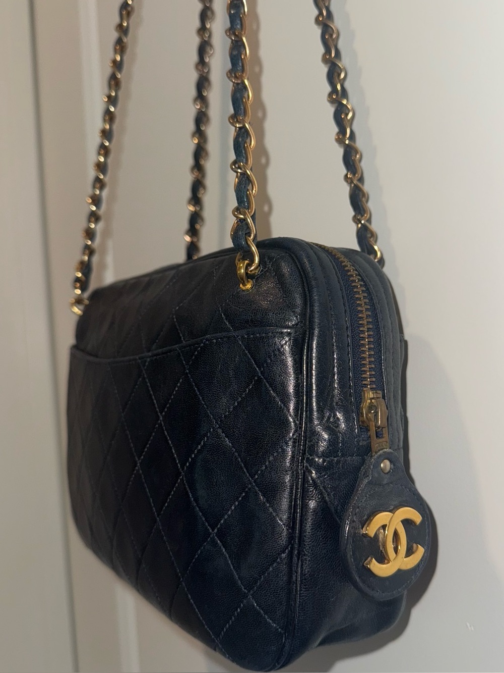 Authentic CHANEL CC Black Quilted Shoulder Camera Bag - Picture 8 of 11